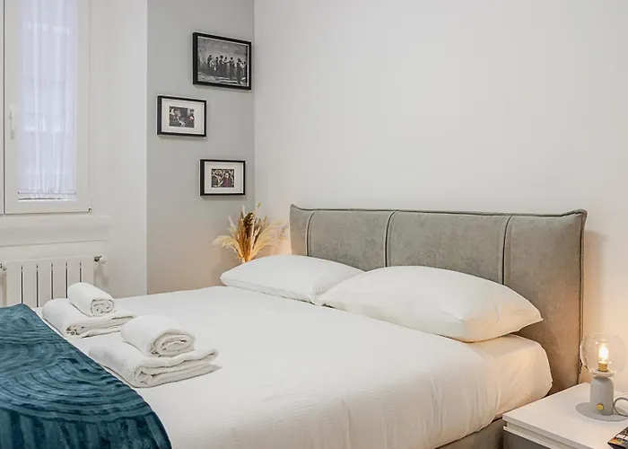 10Min Duomo Apartment For Travelers