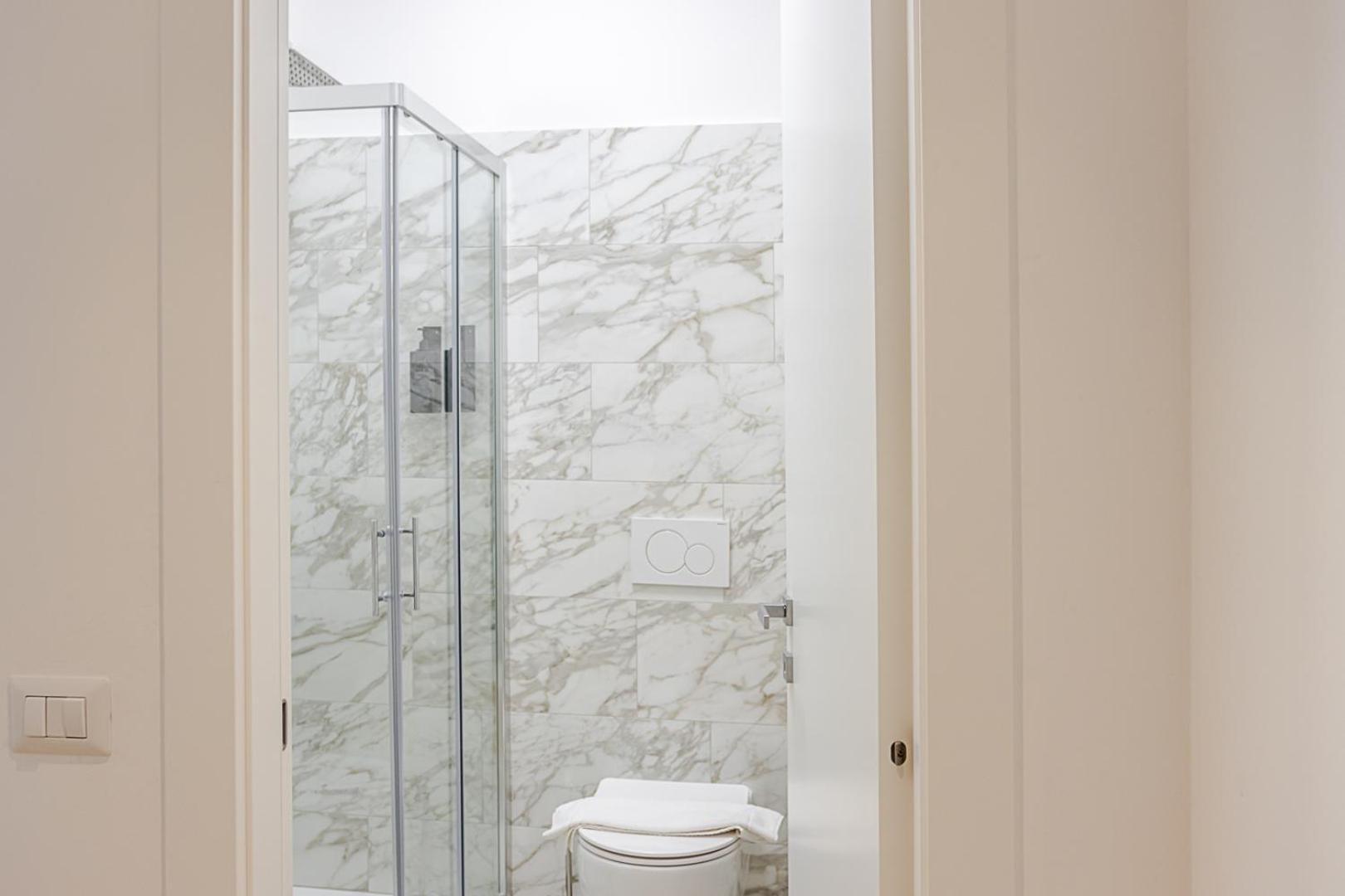 10min Duomo For Travelers Apartment